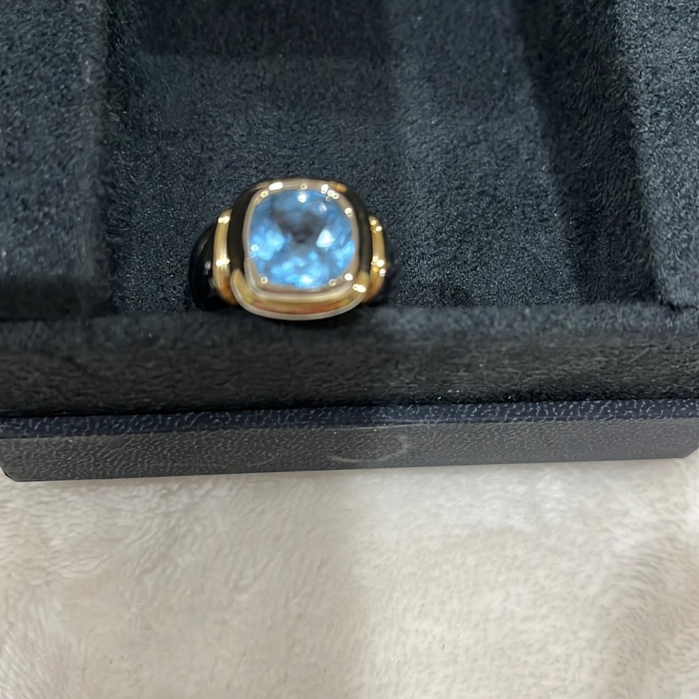 Blue Topaz  sz 6.5 - 7